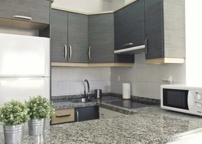 84 Con Piscina Privada Villa *