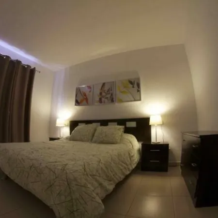فيلة 84 Con Piscina Privada
