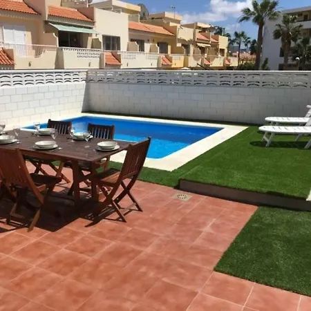 84 Con Piscina Privada Кальяо-Сальвахе