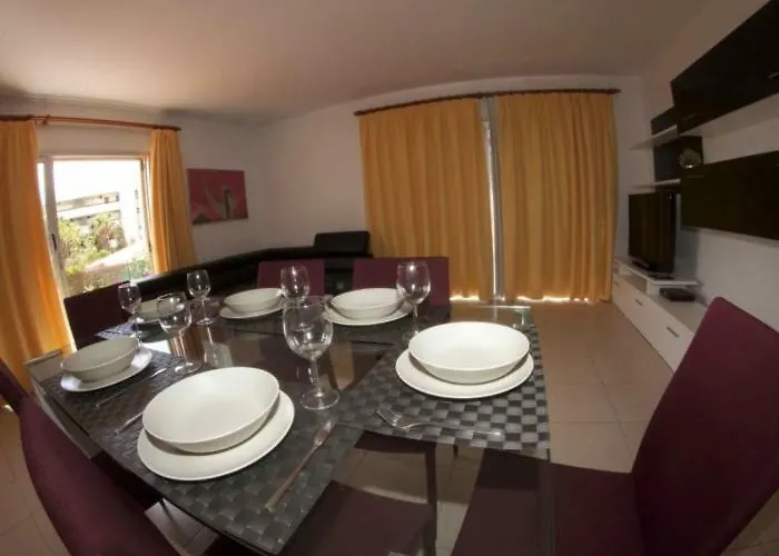 84 Con Piscina Privada Βίλα Callao Salvaje